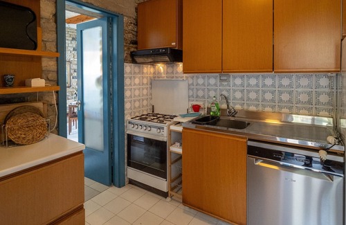Portovenere Villa | The View with A.C and Garden