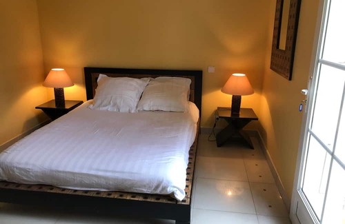 La Remigeasse Villa | Superb Villa 10 pers beach to 100 m 2 SDB, 2SDE,3 WC Bed linen towels provided