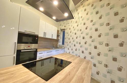 Szentimrevaros Apartment | Luxury Buda, Welcome to our large, freshly renovated 2-bedroom apartment!
