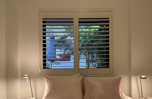 South Fremantle House | Paradise Hideaway, a superb, quiet oasis a short walk to the beach and the cafes