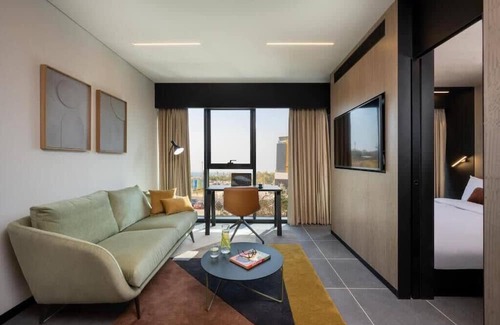 Bat Yam Apartment | Wonderful 1BR Suite with Great View
