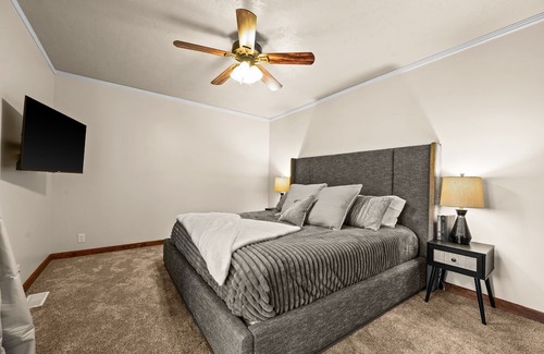 Park City Cabin | Cozy family friendly getaway 2 King Beds/Mountain View’s & Complimentary Coffee!