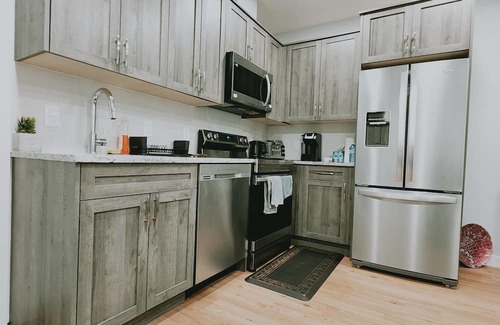 Evanston Apartment | Cozy private two bedroom apartment in Northwest Calgary