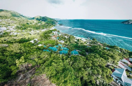 Port Glaud Villa | Private Ocean View Villa 2.