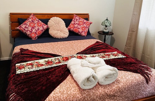 Kawaha Point Bed & Breakfast | Travellers Nest Two bedrooms in a house with all basic amenities