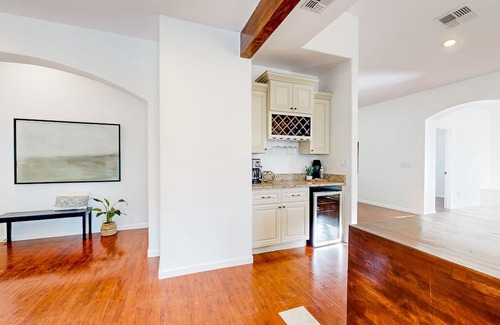 Chandler House | Relaxing dog-friendly retreat with pool, pickleball court, firepit, W/D, & AC