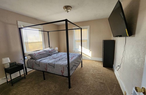 Dayton House | Spacious, Modern Home With Coffee Bar Available in Dayton