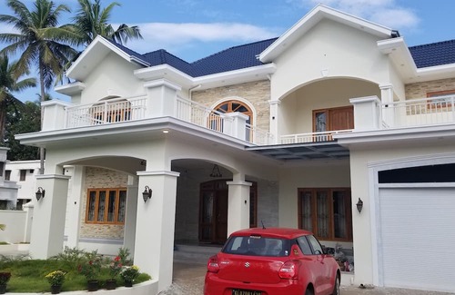 Thalassery House | 4 Bedroom colonial house near Kannur airport. 15 minutes drive from the airport.