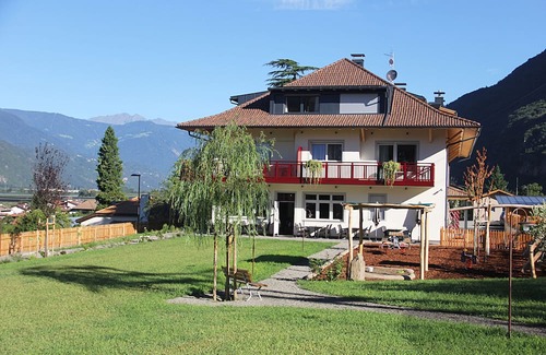 Terlano Apartment | Apartment 'Residence Egger Apt E' with Mountain View, Wi-Fi and Air Conditioning