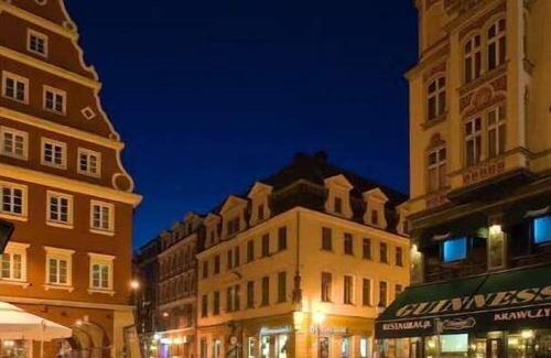 Stare Miasto Apartment | Old Square view. apt up to 8 p. Top Location