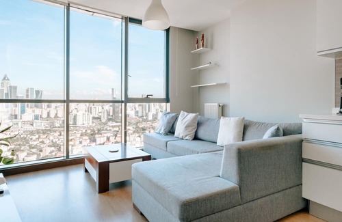 Atasehir Apartment | Charming Residence with City View 4 min to Optimum