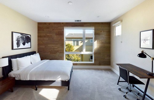 Hillsdale House | Ideal San Mateo 4BR w/ 2-Car Garage, near Mall & Groceries, by Blueground