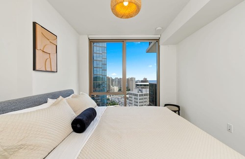 Ala Moana Condo | Luxury Ocean View1bed/1bath - Sky Ala Moana 3305