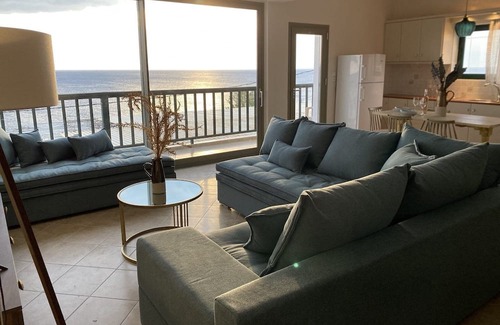 Agia Marina Apartment | Roxa Seaview Apartment