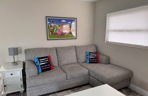 Tangelo Park House | 3/2 less than 2 miles away from Universal Studios