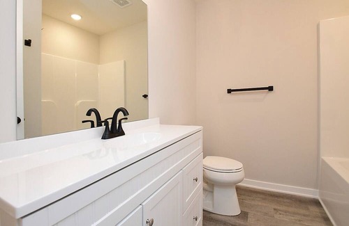 Fremont House | 2 bed, 1 office near Splash Station, Lakes, and Midland University
