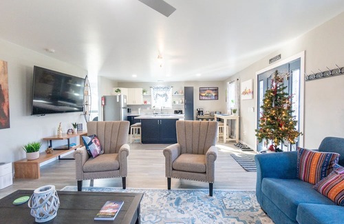 Plainfield Condo | Enjoy this spacious condo, near downtown Indianapolis..