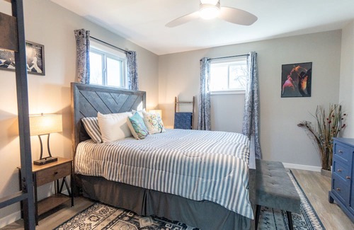 Plainfield Condo | Enjoy this spacious condo, near downtown Indianapolis..