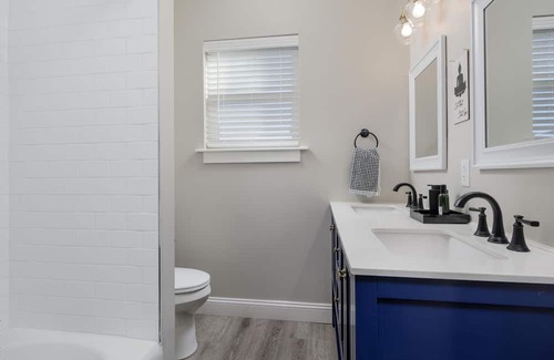 Camp Hill Apartment | NEW Modern Downtown Camp Hill Apartment w FREE parking & Walkable