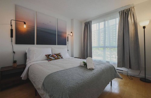 Ahuntsic Apartment | Acadie District 1-Bedroom Condo