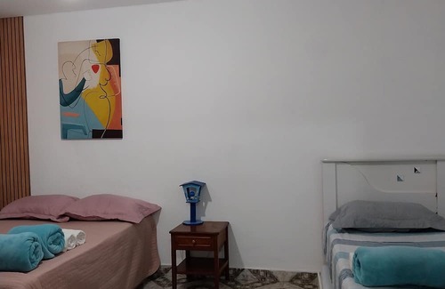 Campos House | Casa Ampla e Aconchegante com Wi-fi, Varandas e Garagem Para Dois Veículos