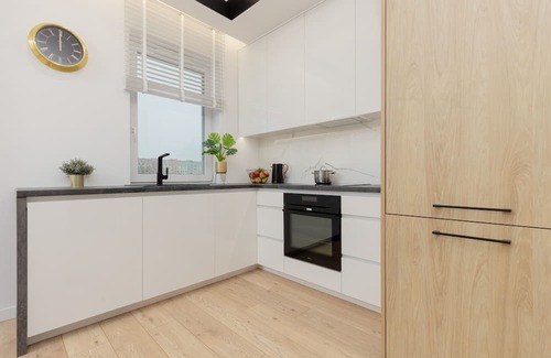 Bielany Apartment | Loft Apartment With Parking by Renters