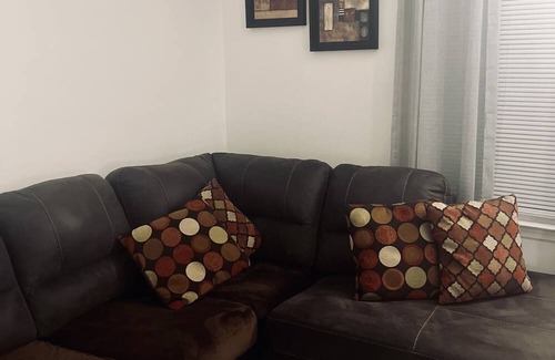 West Laurel House | Cozy home away from home.