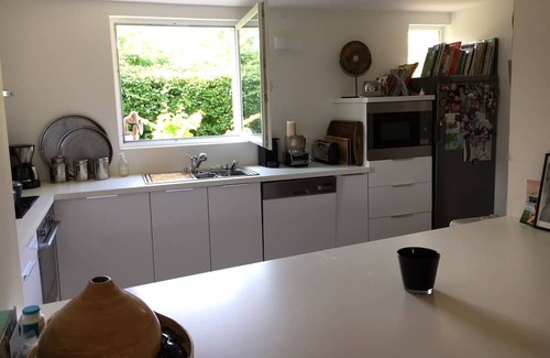 Florentin House | Holiday Home 'Mulberry House' with Private Pool, Private Terrace and Wi-Fi