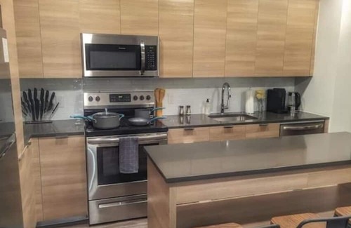 Trinidad Apartment | Top Level Modern Luxury Apt in Washington DC