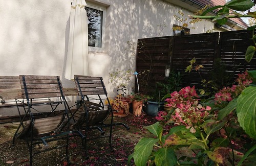 Dorp Apartment | Gemütliche Ferienwohnung auf Gutshof am Ruhrtalradweg