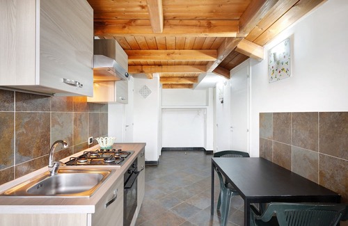 Fisciano Apartment | Apartment 'Parco San Lorenzo 3' with Balcony