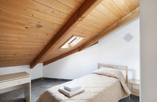 Fisciano Apartment | Apartment 'Parco San Lorenzo 1' with Balcony