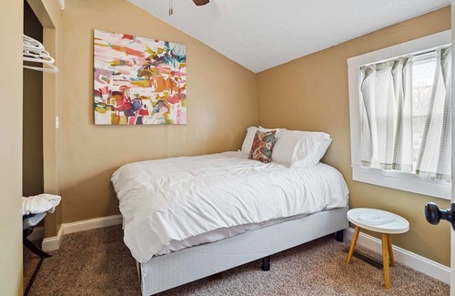 Berea House | River Dog | Entire House | Pet Friendly