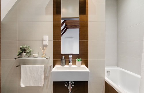 Nowe Miasto Apartment | Stylish apartment near Park Fontan