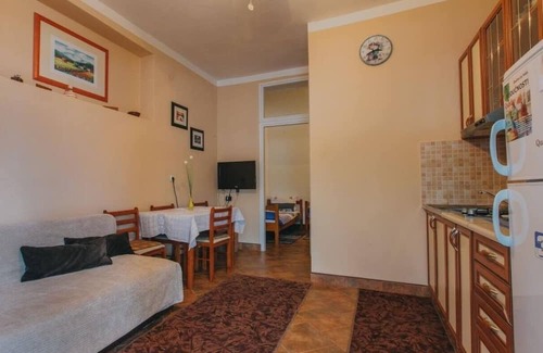 Ogulin Apartment | One bedroom apartment (pet friendly) Sabljak Selo, Gorski kotar (A-21683-c)
