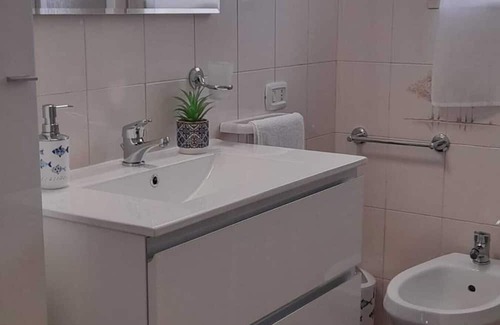 Marina di Lizzano Apartment | Apartment "Villa Rifla Attico" with Sea View, Private Terrace & Wi-Fi