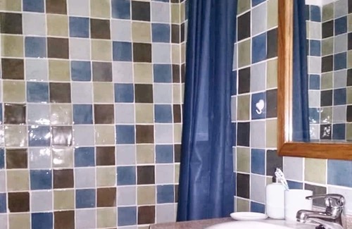 Zebreiros House | Homerez - Spacious house for 5 ppl. with terrace at Zebreira