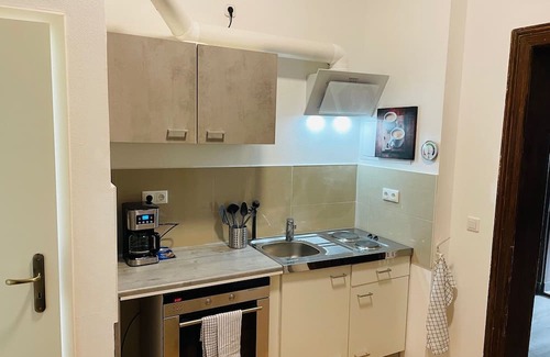 Halle Apartment | Cozy apartment "Gudrun" in Halle including parking space