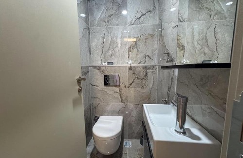 Sakarya Province Hotel | Istanbul Eyüpsultan Women Only Hostel : Quadruple Room