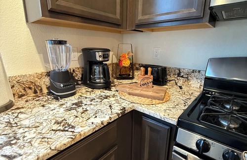 Carson City House | Home away from home! Stunning home with downstairs master close to Tahoe & Reno