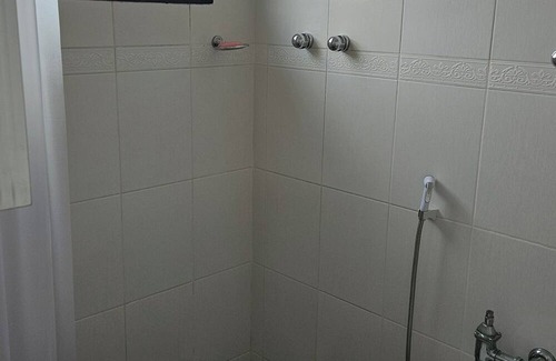 Catete Apartment | Beautiful Studio with Sugarloaf Mountain View. Easy access to tourist attractions, subway and SDU.