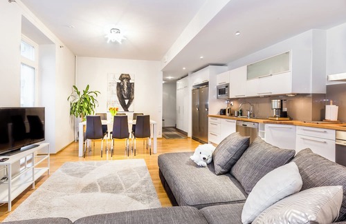 Hietalahti Apartment | Spacious 2-Bedroom Apartment w/Private Sauna in Central Helsinki