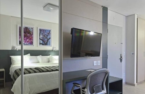 Sion Apartment | Modern Studio in the Best Spot in the South Zone of Belo Horizonte, Residential and Quiet
