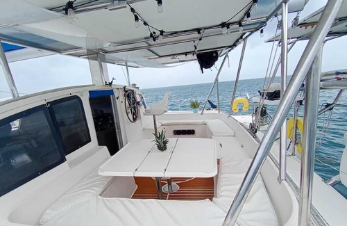 Achutupo Boat Rental | All inclusive 4-bedroom Catamaran up to 8 people in San Blas Panama
