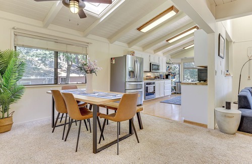Kelseyville House | WFH-Friendly Retreat < 1 Mi to Clear Lake!