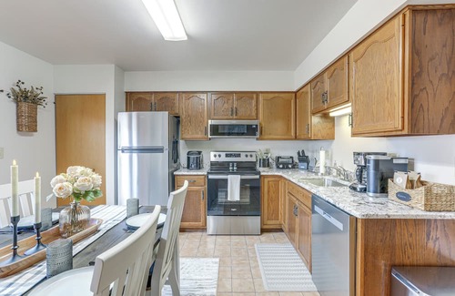 Clearfield House | Townhome w/Patio: 1 Mi to Clearfield Riverwalk
