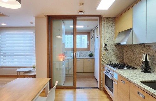 Banpo-dong Apartment | 강남 반포 3베드룸 풀옵션 고급 프리미엄 아파트