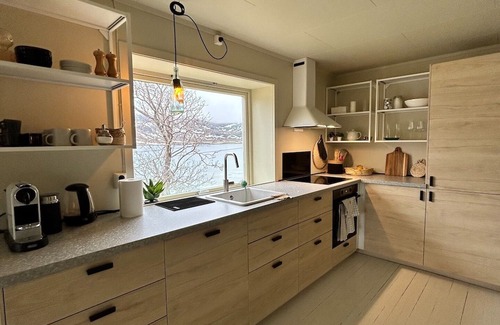 Flakstad House | Casa Lofoten Ramberg Norway Reine Kvalvika Sauna