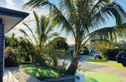 Mango Hill House | Mini Farm House at Mango hill Brisbane