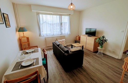 Luxeuil-les-Bains Apartment | Cozy apartment in the heart of Luxeuil-les-Bains near spas